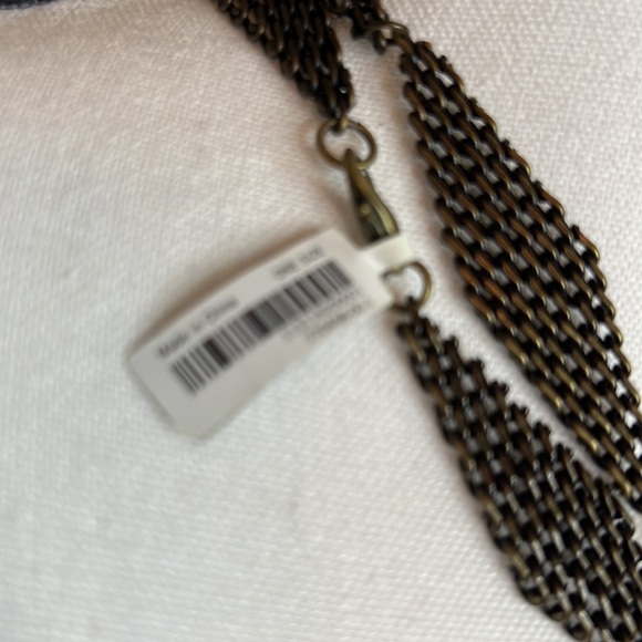 Long bronze color metal necklace by Banana Republic - Picture 4 of 5